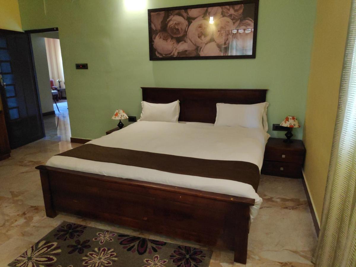 Premier Inn Йеркод Экстерьер фото