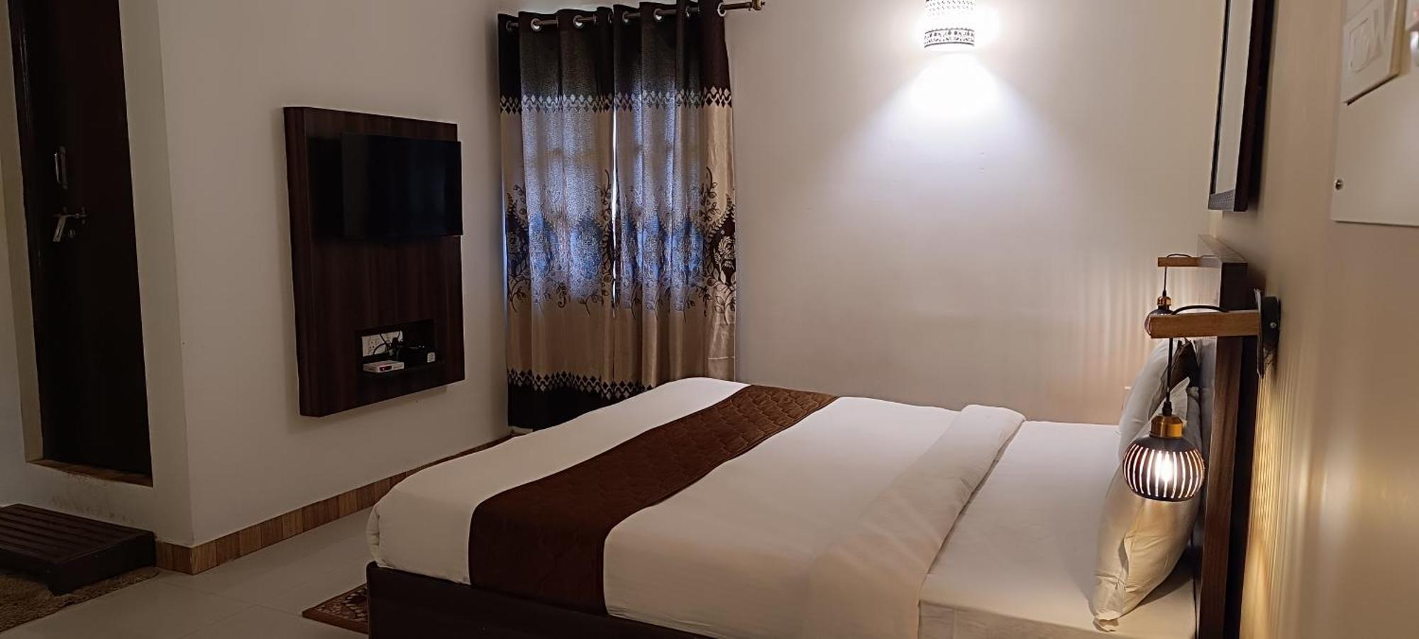 Premier Inn Йеркод Экстерьер фото