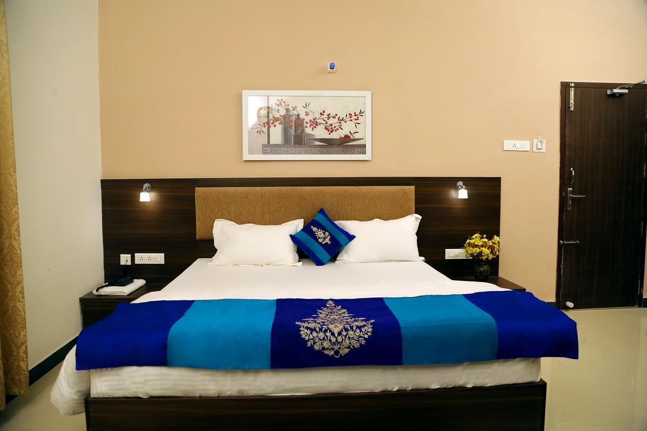 Premier Inn Йеркод Экстерьер фото